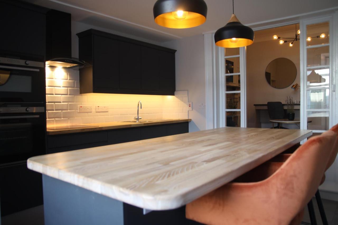 קורק Crawford House- Scholarlee Living Apartments מראה חיצוני תמונה